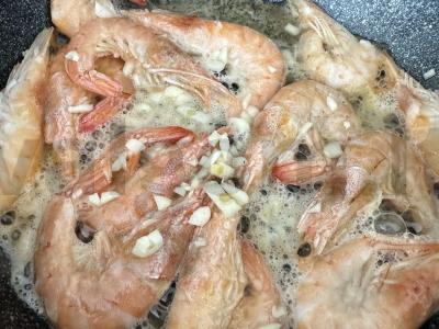 Krevetės sojų padaže Žingsnis 4