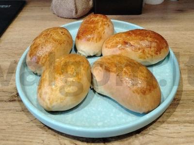 Obuolių pyragėliai „Golden“ pagrindine nuotrauka