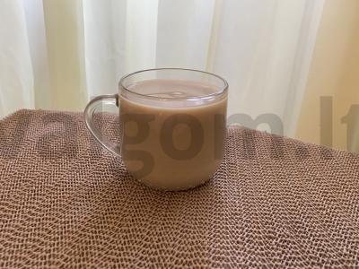 Saldus kava su imbieru ir grietinėlėmis pagrindine nuotrauka