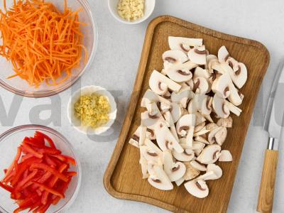 Grikių makaronai-vok su daržovėmis Žingsnis 2