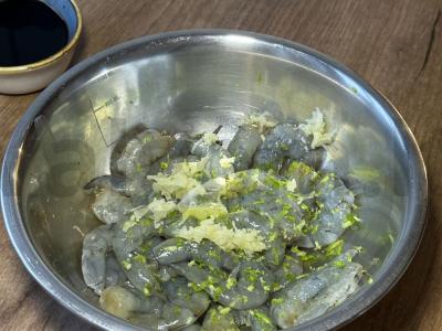 Krevetės sojų-limono marinate Žingsnis 2