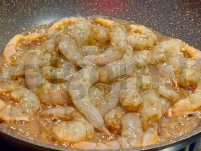 Krevetės sojų-limono marinate Žingsnis 4