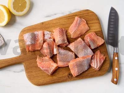 Šašlykas iš lašišos ant grotelių Žingsnis 1