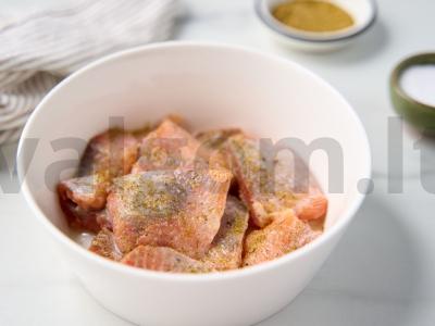 Šašlykas iš lašišos ant grotelių Žingsnis 2