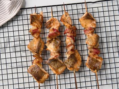 Šašlykas iš lašišos ant grotelių Žingsnis 5