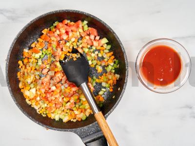 Makaronai su raudonaisiais pupelėmis ir daržovėmis Žingsnis 5