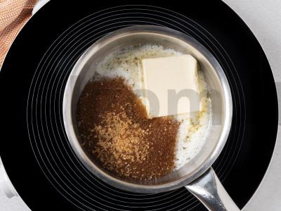 Ananasų pyragas-pervertyšas Žingsnis 3