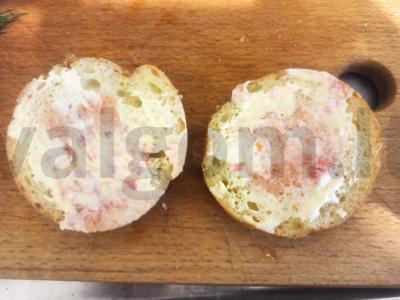 Bandelė su dešra ir sūriu Žingsnis 1