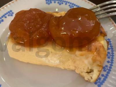 Varškės desertas su uogiene pagrindine nuotrauka