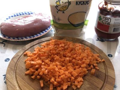 Kuskusas su kalakutiena ir prieskoniais Žingsnis 1