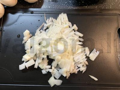 Spagettini su grybais ir grietinėle Žingsnis 1