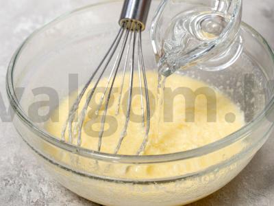 Paprasti šokoladiniai sausainiai Žingsnis 2