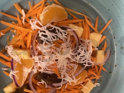 Salotas „Kapriz“ su kepenimis ir mandarinų Žingsnis 7