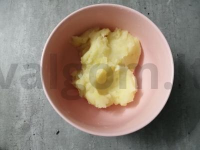 Mėsos lizdai su bulvių koše Žingsnis 6