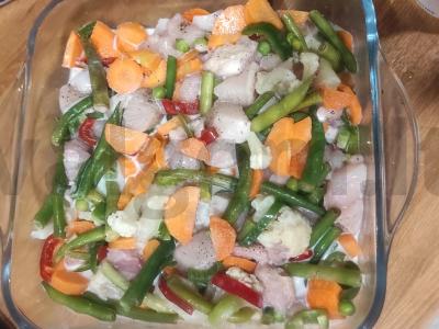 Vištienos krūtinėlė su daržovėmis grietinėlėje Žingsnis 3