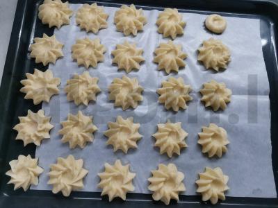 Kukurūzų sausainiai su abrikosų džemu Žingsnis 5