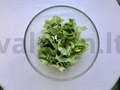 Pavasarinė salota su grybais ir obuoliais Žingsnis 1