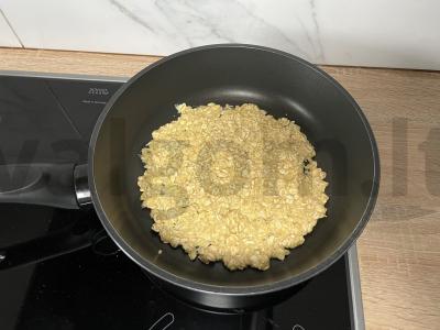 Avižų blynas su sūriu ir bananais Žingsnis 2