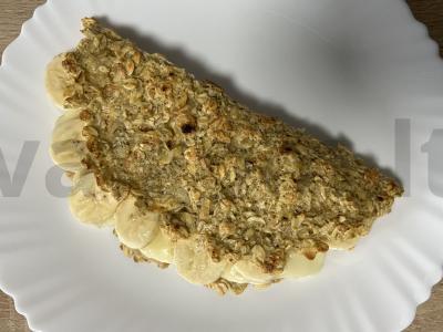 Avižų blynas su sūriu ir bananais pagrindine nuotrauka