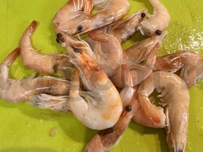 Karališkos krevetės grietinėlės padaže Žingsnis 1