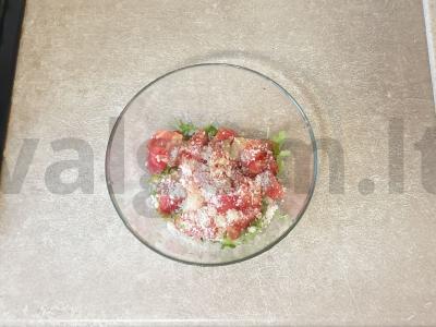 Salotas su rukola ir parmezanu Žingsnis 4