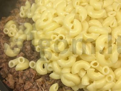 Makaronai su jautienos troškiniu pietums Žingsnis 3