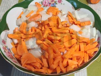 Birus vištienos plovas Žingsnis 2