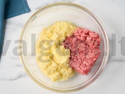 Kotletai su kiaušinių įdaru Žingsnis 4