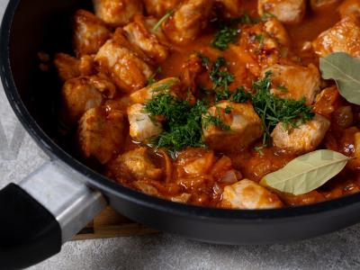 Vištienos filė guliašas Žingsnis 9