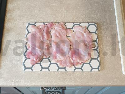 Vištienos kotletai traškioje dangoje Žingsnis 1