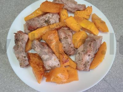 Kepti kiaulienos šonkauliai su moliūgu ir provanso žolelėmis Žingsnis 7