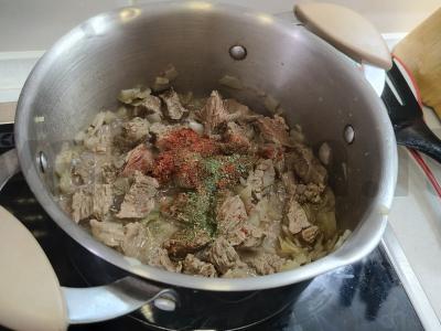 Mėsos padažas iš jautienos su prieskoniais Žingsnis 3