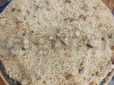 Medovikas su grietine ir kondensuotu pienu pagrindine nuotrauka