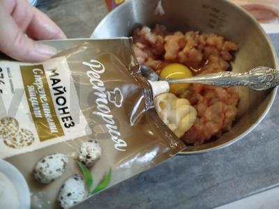 Vištienos kotletai „Smulkinti“ Žingsnis 5