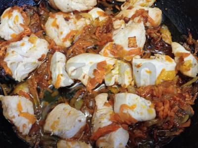 Kvinoja su vištienos krūtinėle Žingsnis 5