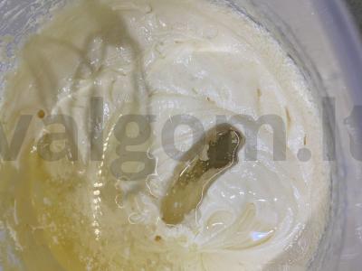 Biskvitas „Raudonas aksomas“ Žingsnis 5