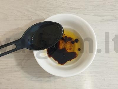 Kepta vištiena aštriame padaže Žingsnis 4