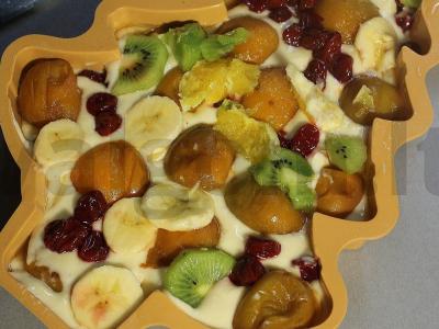 Naujųjų metų vaisių ir uogų pyragas Žingsnis 7