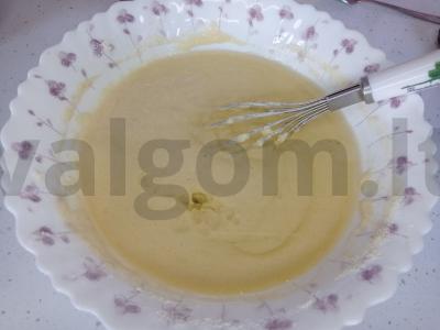 Mano pyragas su kriaušėmis ir razinomis desertui Žingsnis 2