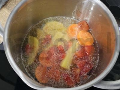 Pomidorų grietinėlės sriuba Žingsnis 2