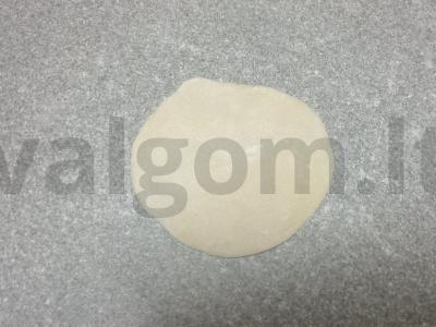 Koldūnai su kiaulienos faršu ir cukinija Žingsnis 2