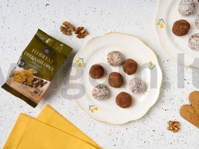 Bananiniai saldainiai su riešutais pagrindine nuotrauka