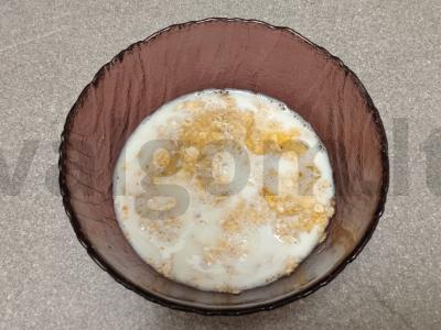 Avižų blynas su rūkytomis vištienos krūtinėlėmis ir sūriu Žingsnis 3