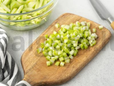 Desertinis salotas iš šviežių obuolių Žingsnis 3