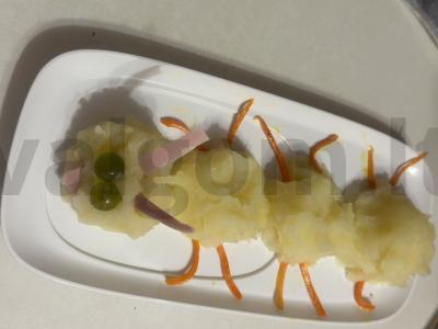 Bulvės „Šimtalapė“ pagrindine nuotrauka