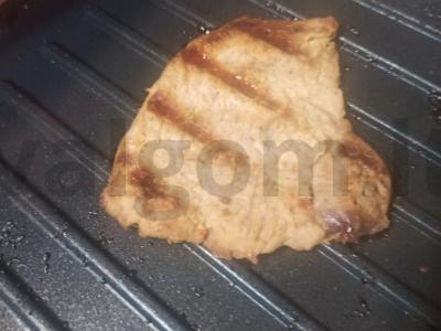 Kiaulienos kepsnys elektriniame grilyje Žingsnis 3