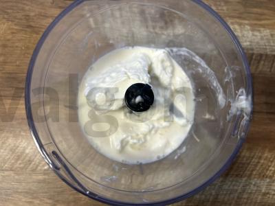 Šokoladinis pieno kokteilis per 5 minutes Žingsnis 2