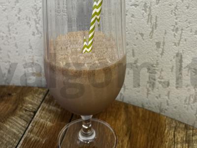 Šokoladinis pieno kokteilis per 5 minutes pagrindine nuotrauka