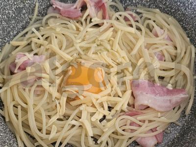 Spagečiai su bekonu Žingsnis 3