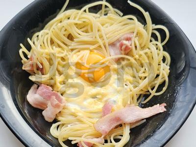 Spagečiai su bekonu Žingsnis 4